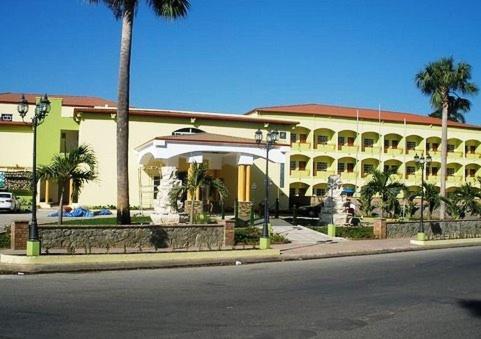 Hotel Novus Caoba Esperanza Exterior foto